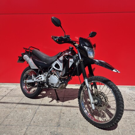 Yumbo DK125 F Usada Yumbo DK125 F Usada