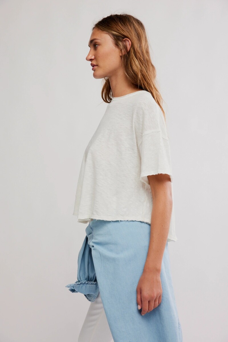 REMERA ELSIE SWING Blanco