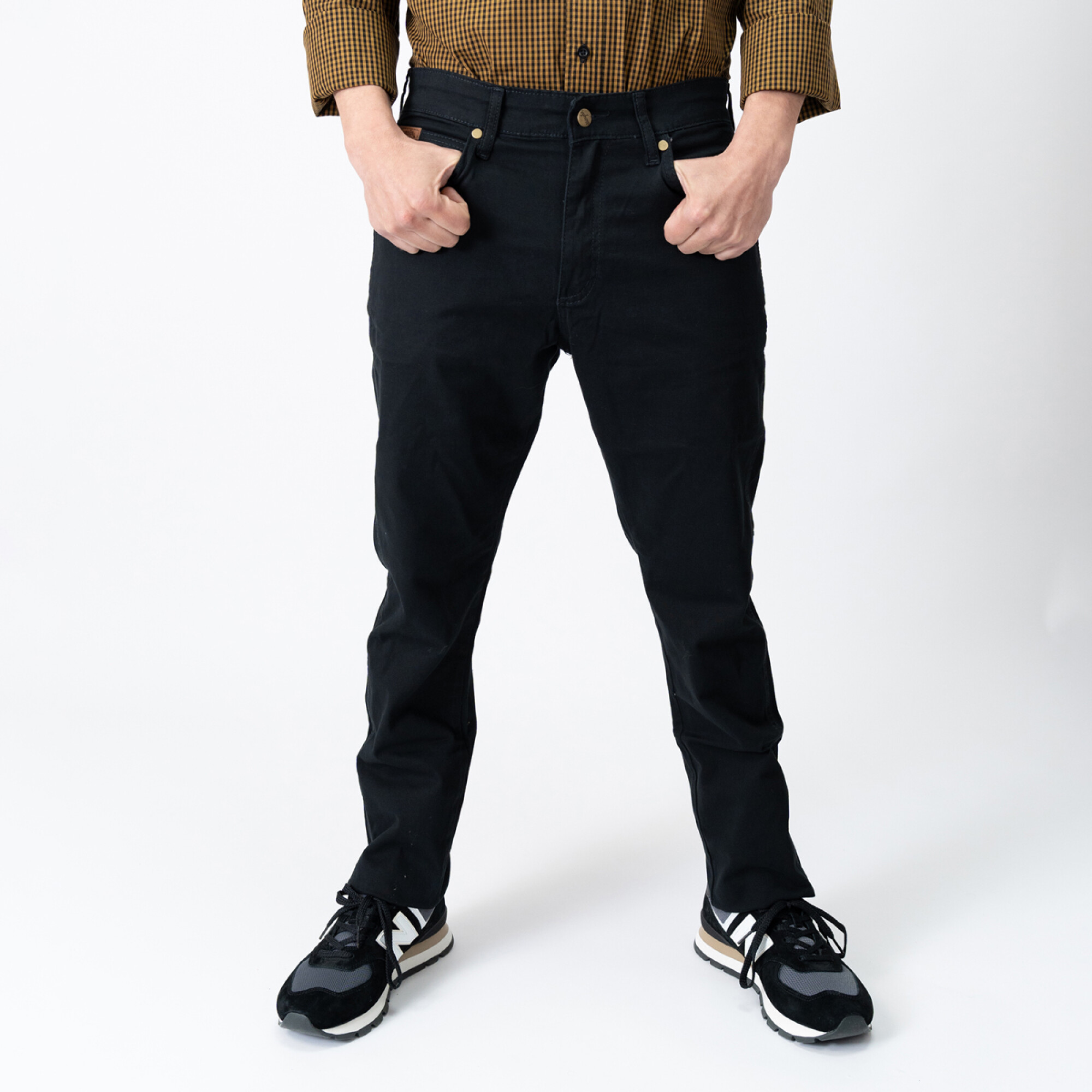 Jeans Texas Slim De Wrangler Para Hombre - Corte Ajustado, Pierna Cónica Y Elásticos