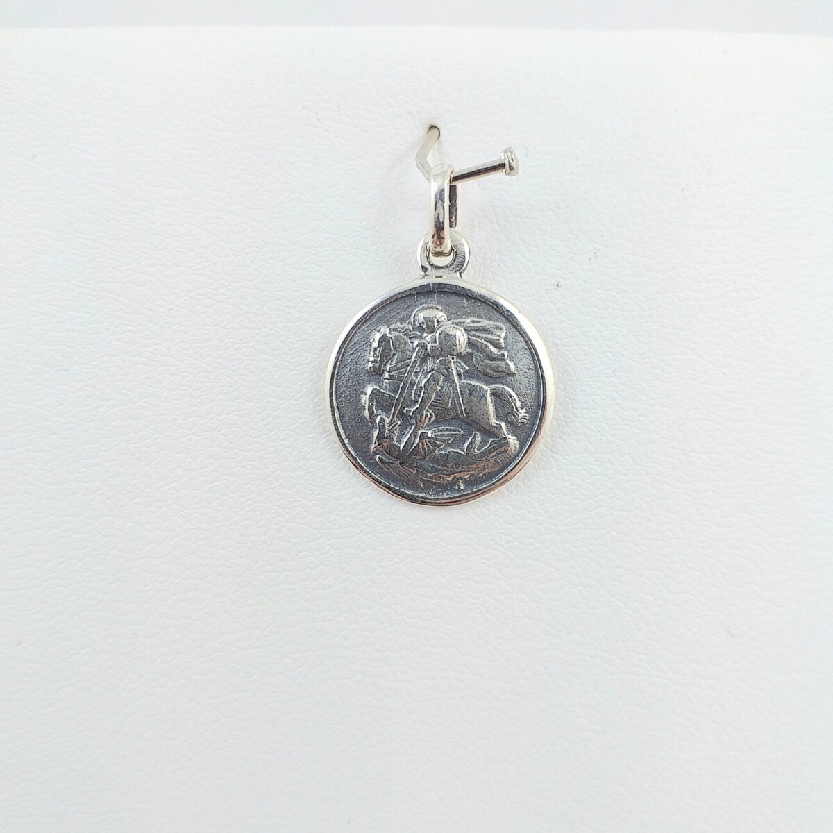 Medalla de plata 925, San Jorge. 