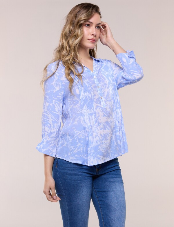 Blusa Estampada Pincelada Con Alforzas CELESTE