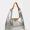 Cartera al hombro The Shopping en cuero graneado metalizado Grafito