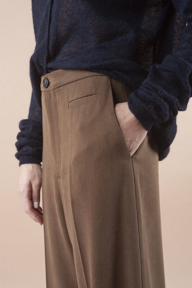PANTALÓN RECTO Marron