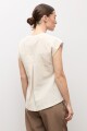 Remera combinada con botones blanco