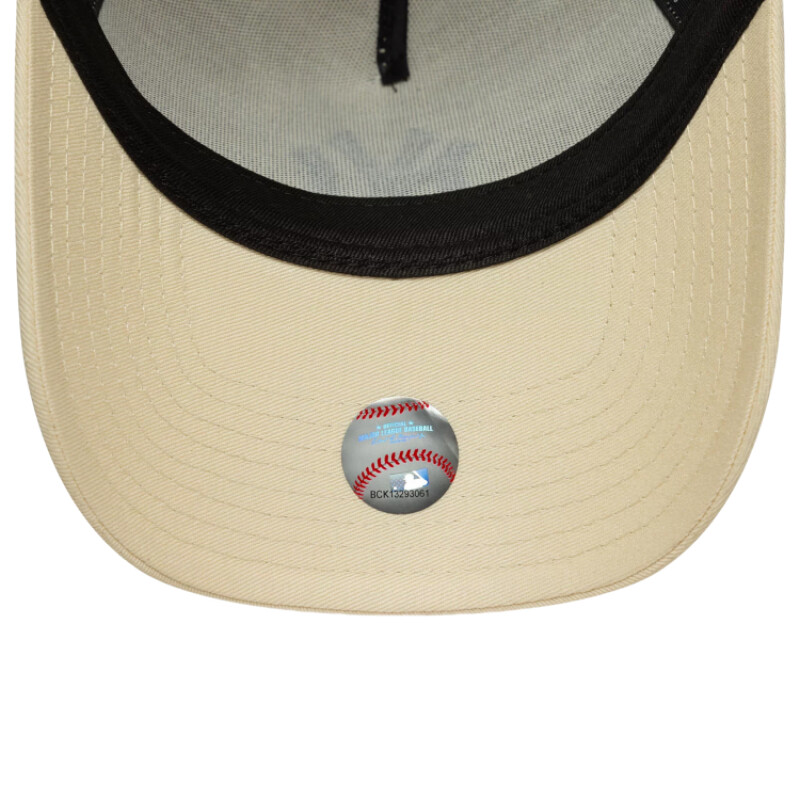 Gorro Cap New Era League Ess Eframe Neyyan - Beige Gorro Cap New Era League Ess Eframe Neyyan - Beige