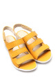 Sandalia Tres Tiras con Velcro Cuero Amarillo