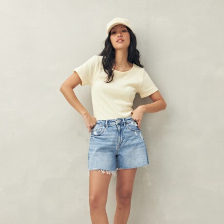 REMERA GORAN AMARILLO PASTEL