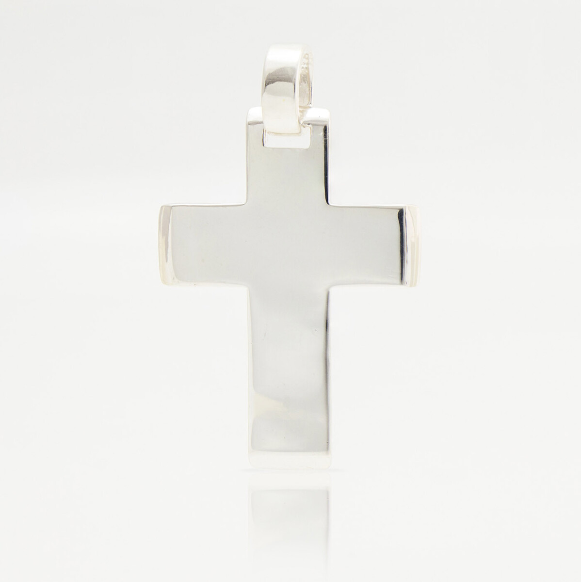 Cruz religiosa sin cristo de plata 900 chata, 4cm*3cm. 