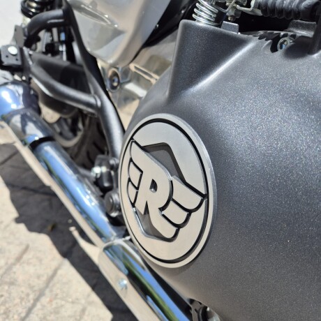 Royal Enfield Super Meteor 650 CELESTIAL