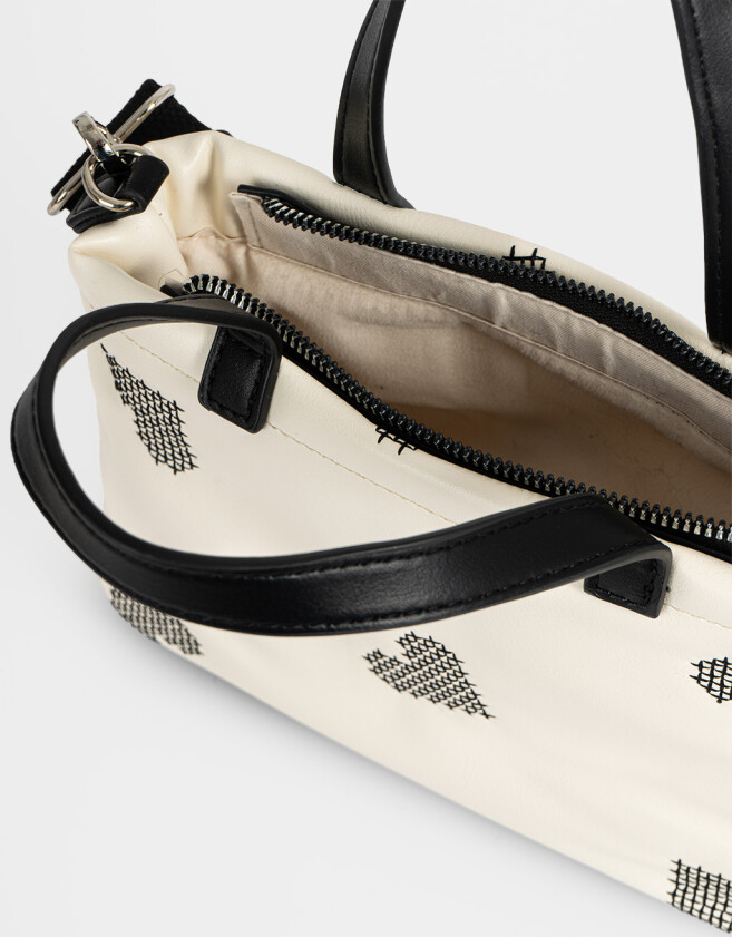 City Cartera City Corazones - Blanco Crudo