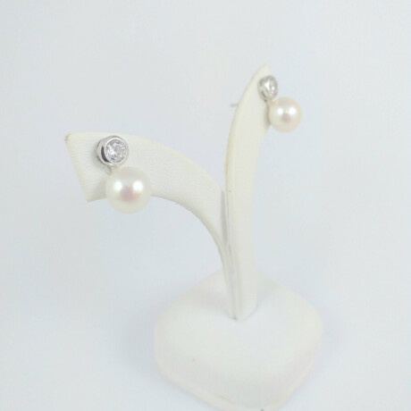 Caravanas de Plata 925 circonia 5mm perla de río fija de 8mm Largo total 14mm