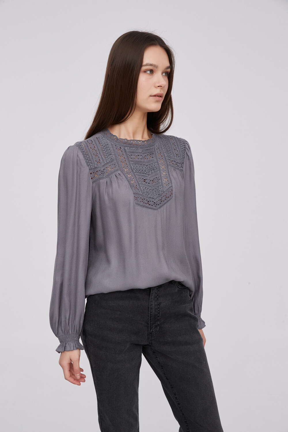 Blusa Anjelika Gris Topo