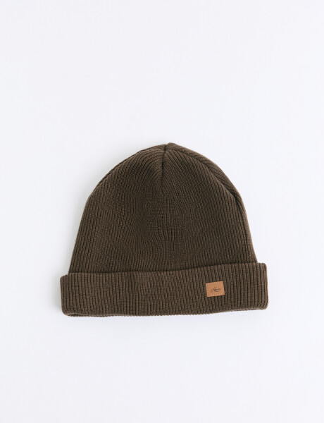 700515 GORRO TEJIDO HARRY Oliva