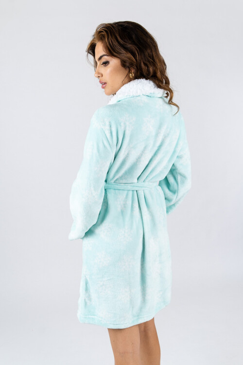 BATA ESTAMPADA CON MEDIAS VERDE AGUA