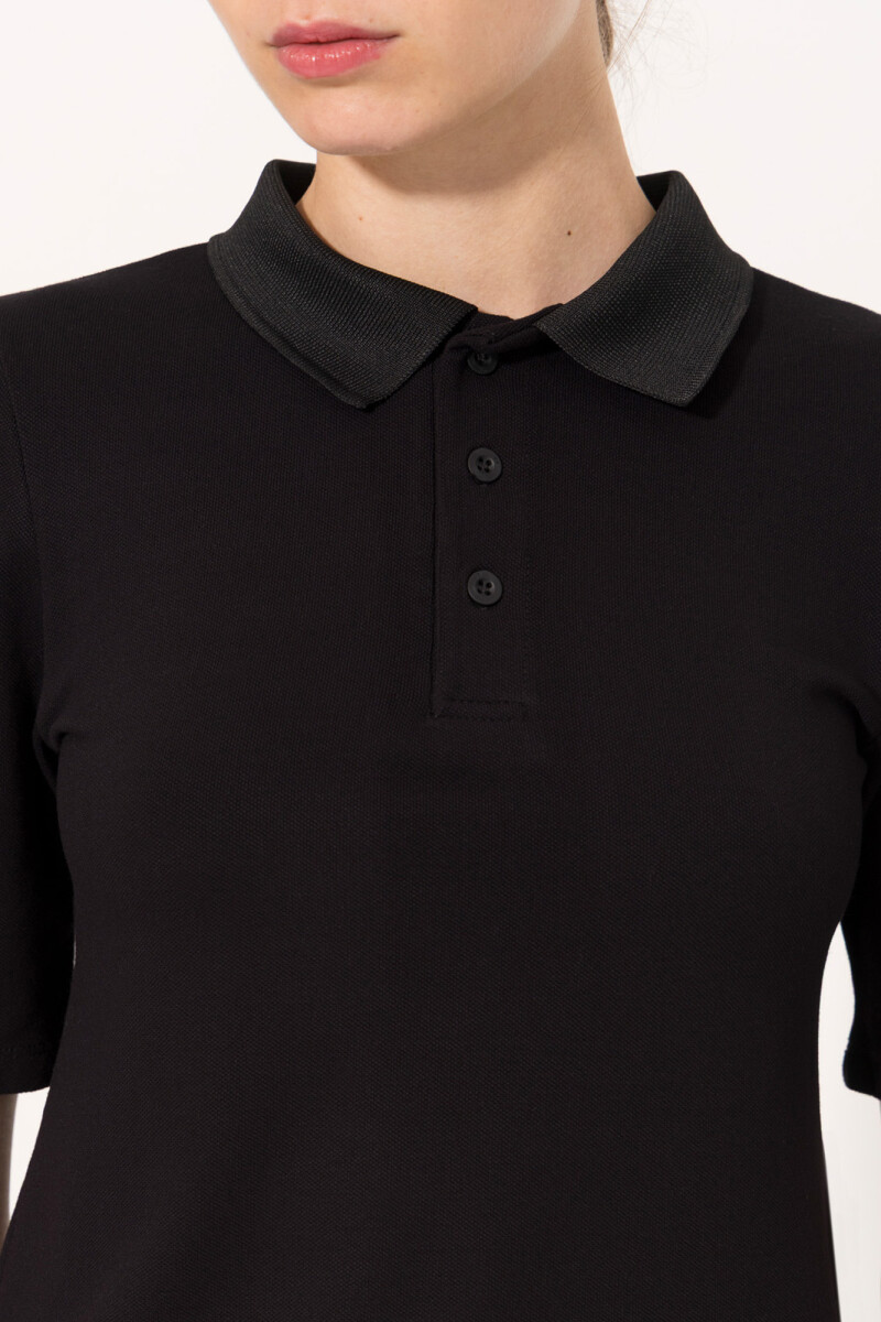 REMERA MAIA Negro
