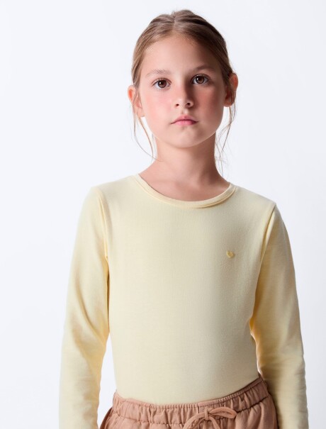 CAMISETA BÁSICA INFANTIL CON BORDADO BLUSA ML FEM
