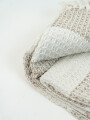 Manta Lineas Beige Oscuro
