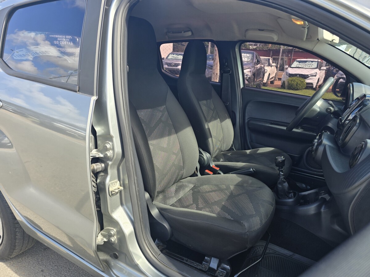 Fiat Mobi 1.0 2019 EXCELENTE ESTADO! | Permuta / Financia Fiat Mobi 1.0 2019 EXCELENTE ESTADO! | Permuta / Financia