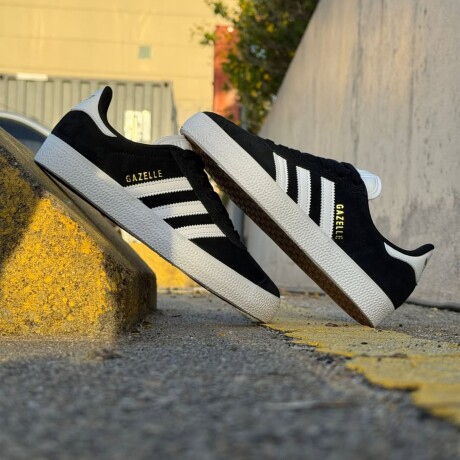 Championes adidas Gazelle ADV Black White