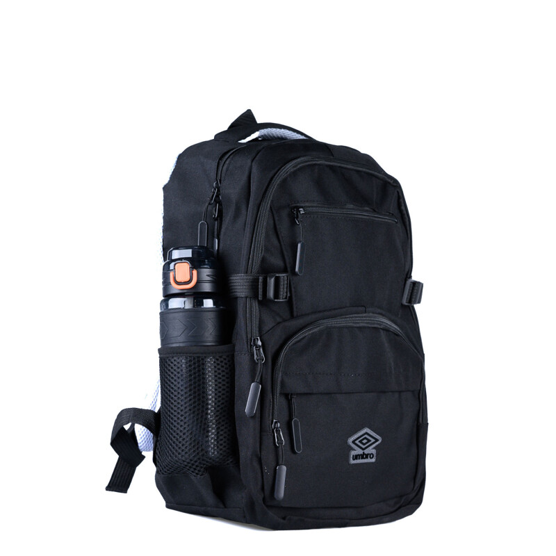 Mochila Umbro Claso Negro