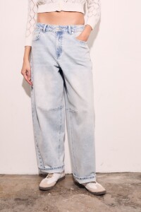 Jean Baggy Barrel Jean