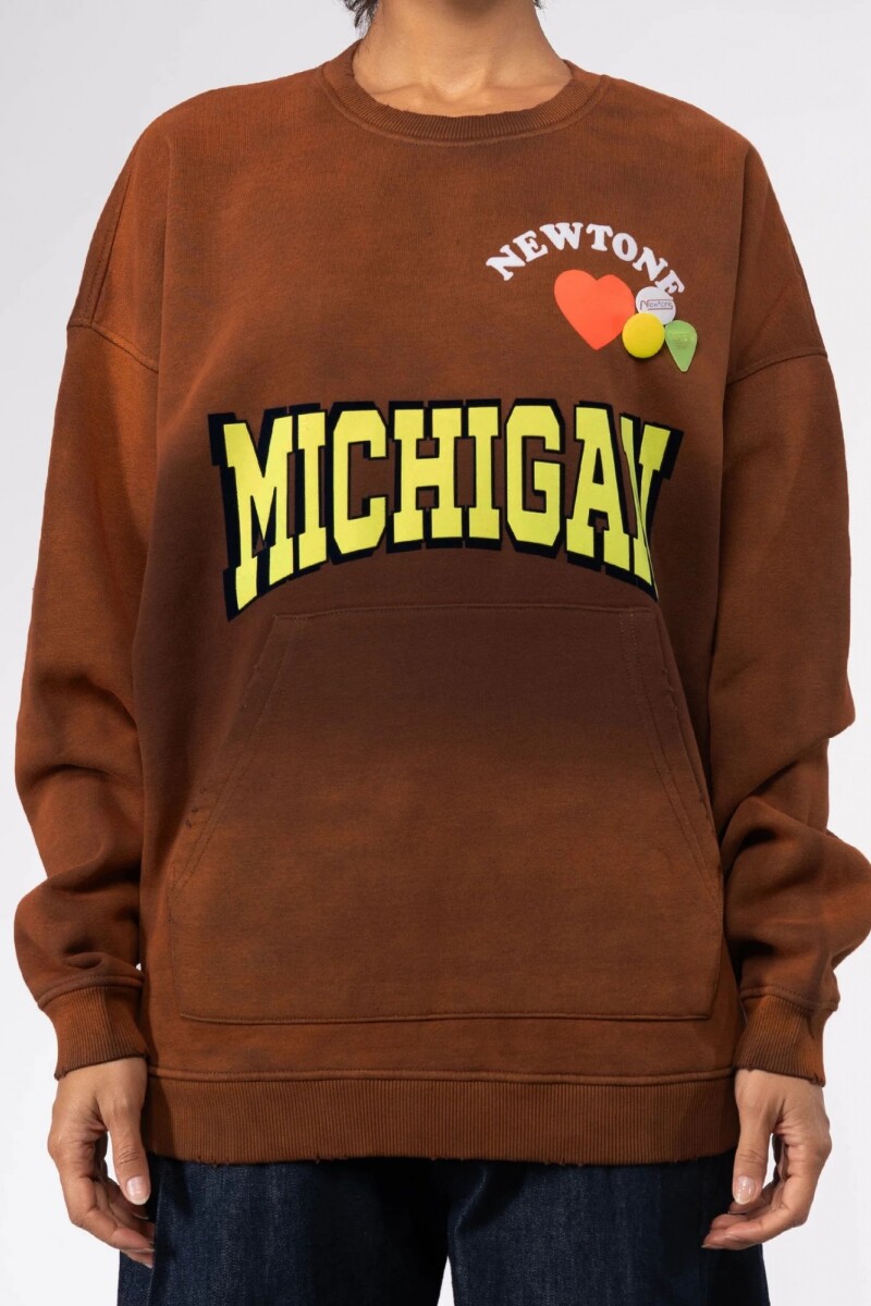 BUZO OVER NWTLOVE Marron