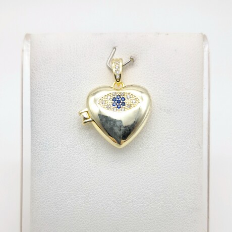 Relicario de plata 925 con baño de oro, CORAZON. Relicario de plata 925 con baño de oro, CORAZON.