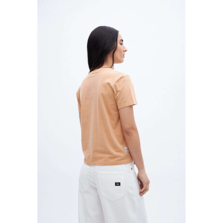 Remera Anette Camel