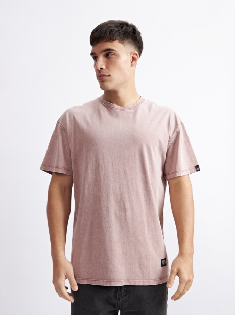 REMERA LEO LILA