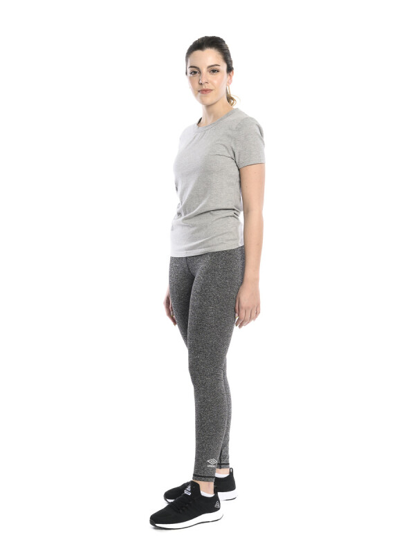 Calza Larga Basic Umbro Mujer 0m2