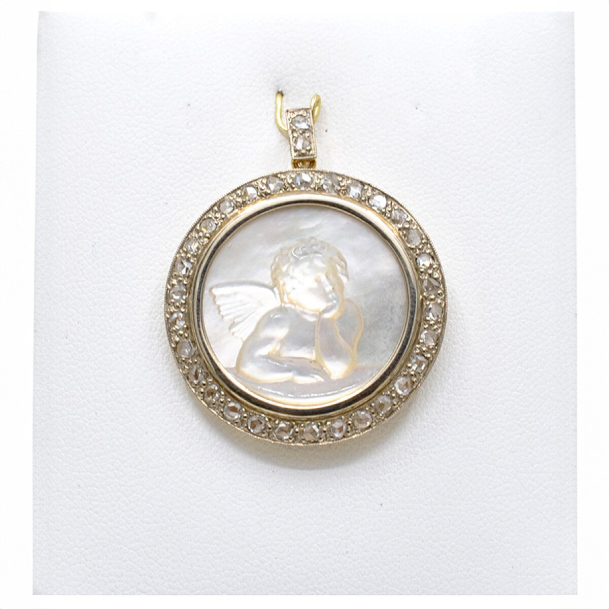 Medalla Estilo Antiguo Oro 18K, Nácar Y Diamantes Imagen Angel. 