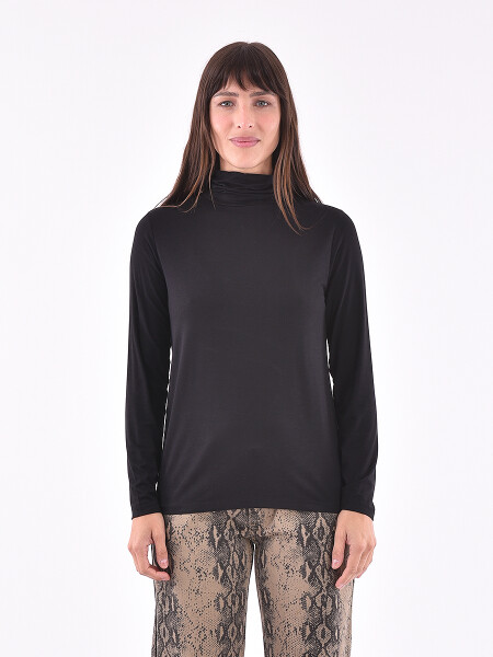 POLERA NAZARETH NEGRO