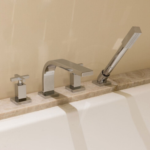 Griferia Para Bañera Hidromasaje Con Ducha Manual Dominic New 000