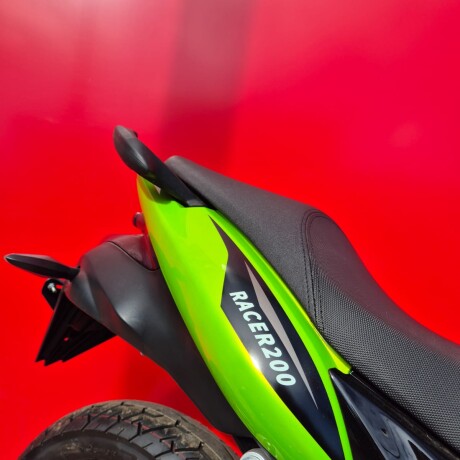 Yumbo Racer 200 Acid Green