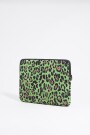 FUNDA PORTÁTIL Verde