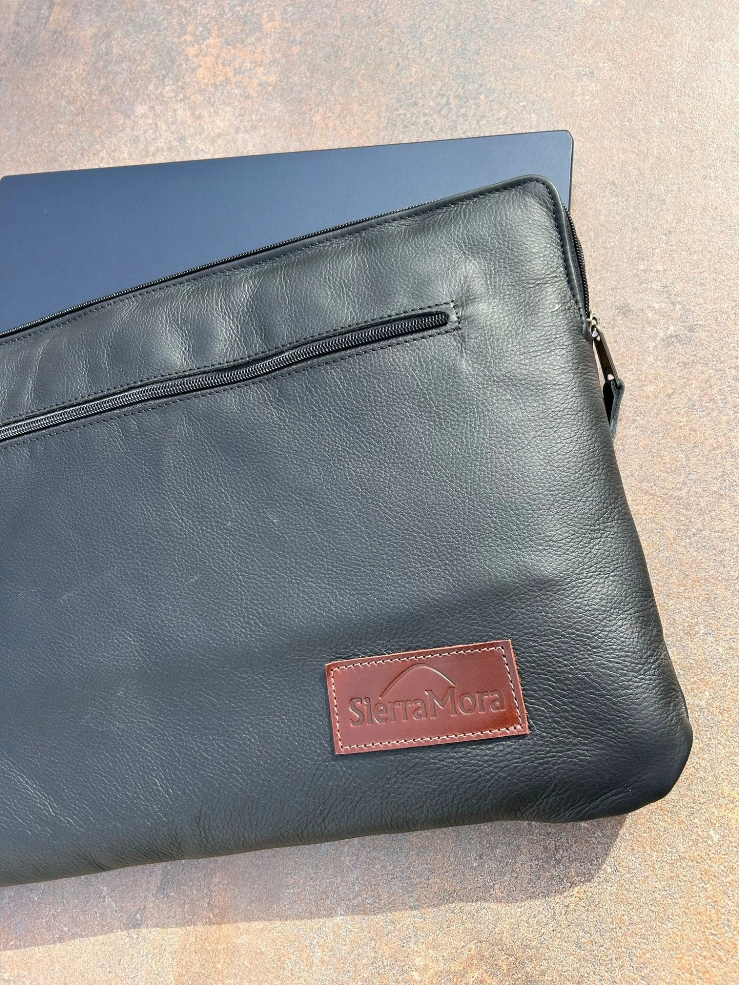 SierraMora Notebook Case