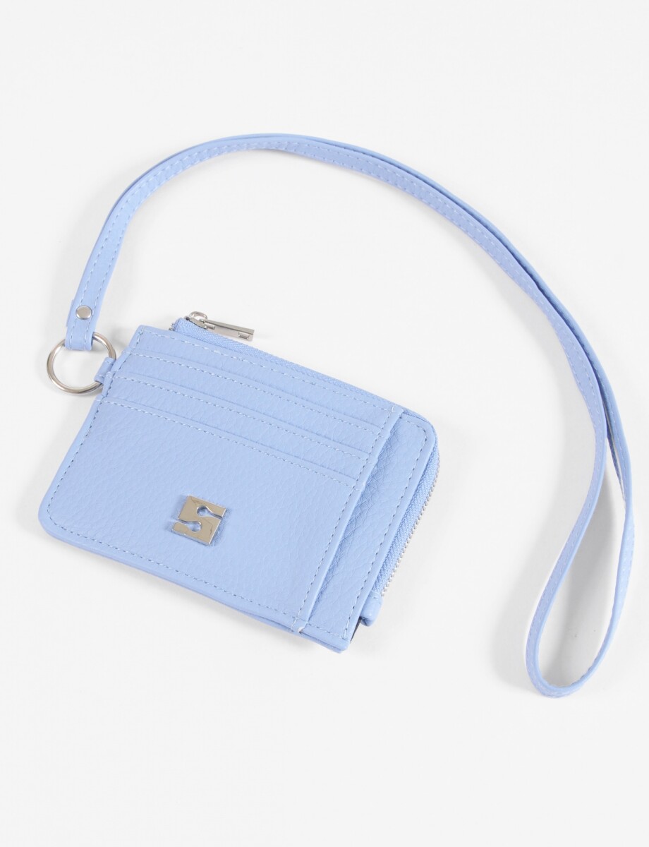 Tarjetero con strap granulado - celeste 