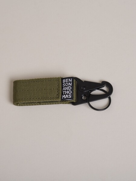 BOTEIN MOSQUETON VERDE MILITAR