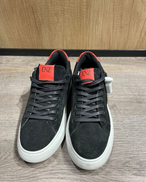 Zapato Negro