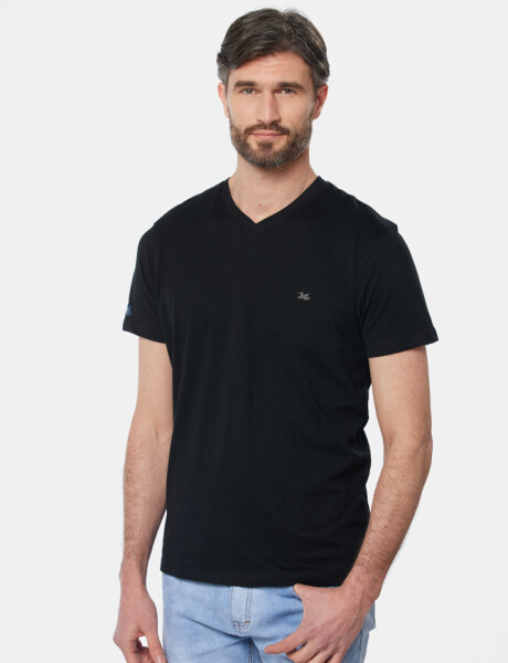 REMERA LISA ESCOTE V Negro