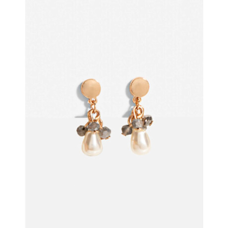 Aros Cortos Con Perlas Dorado