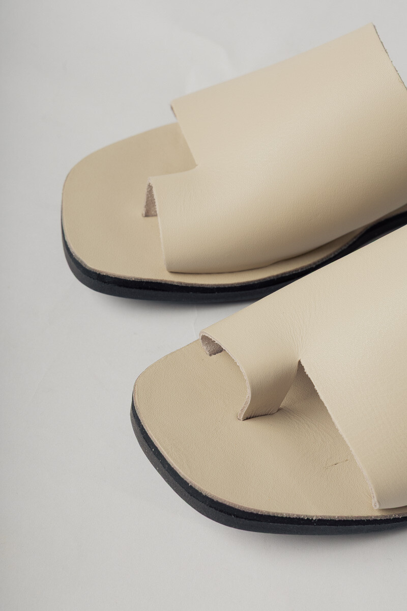Maril Off White