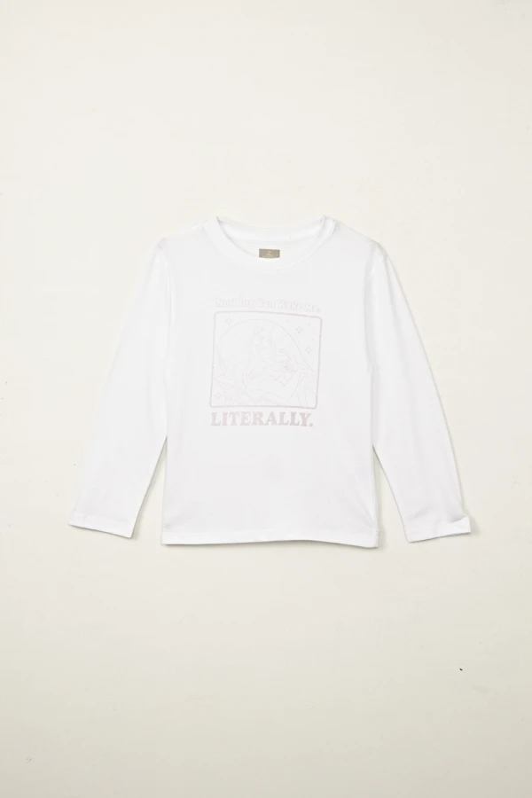 Remera estampa Bella Durmiente Crudo
