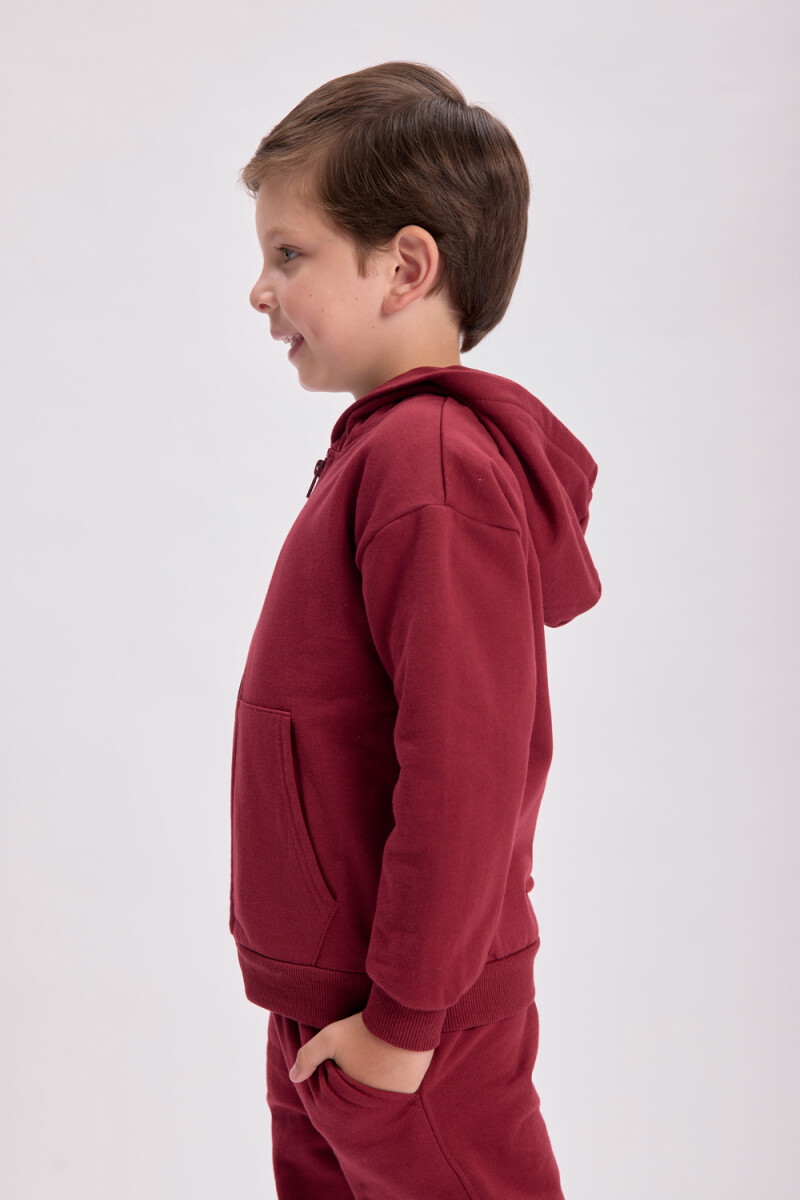 Campera deportiva básica Bordó