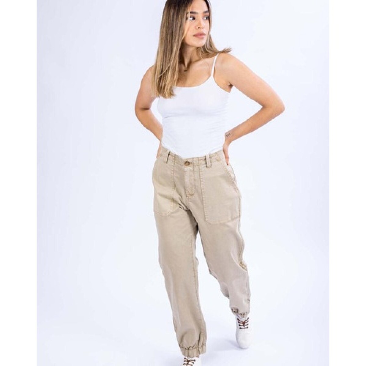 Pantalón cargo para dama UFO Nolita Beige - 34 