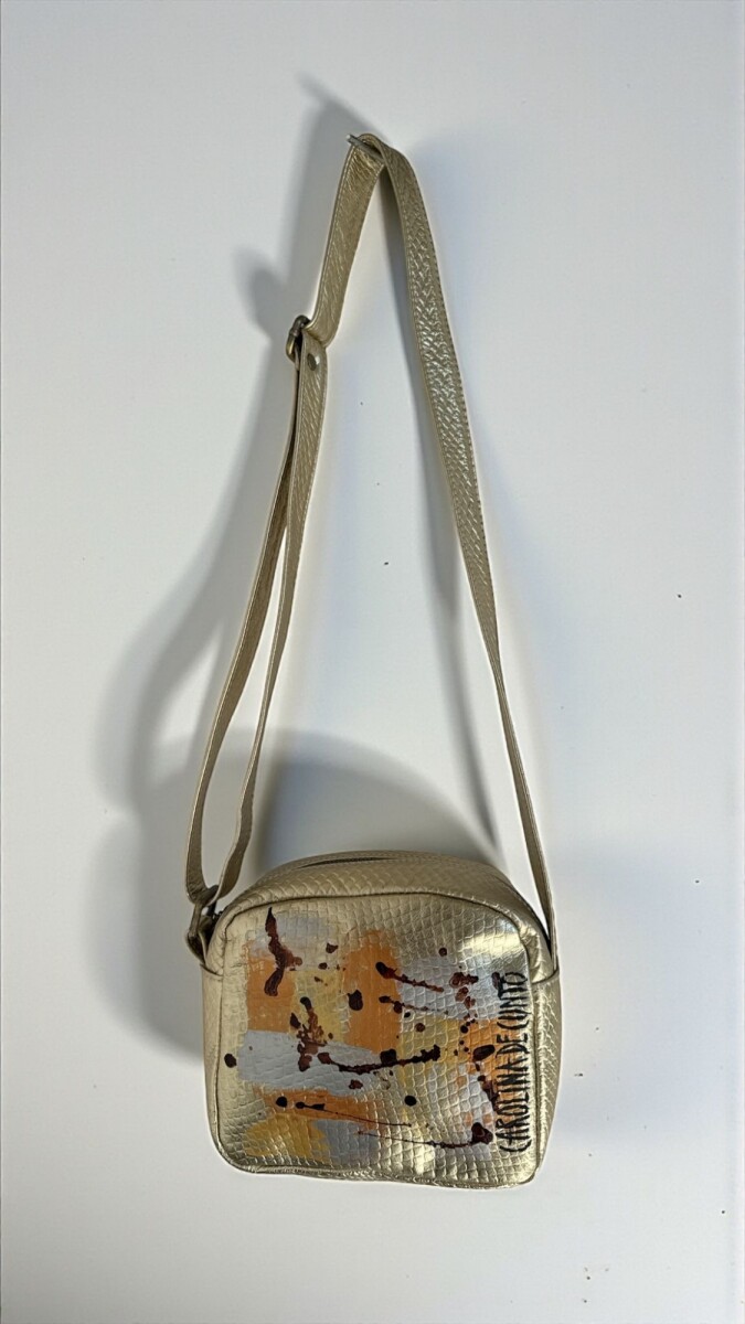 Bandolera VIKA Dorada Línea Ottenta Con Arte 