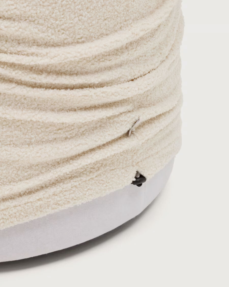 Reposapiés desenfundable Kaeli de borreguito crudo Ø 60 cm Reposapiés desenfundable Kaeli de borreguito crudo Ø 60 cm