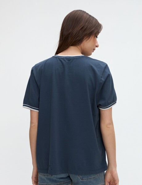 Remera Nicole Azul noche