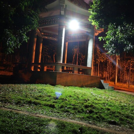 Luminaria Vial solar LED 60W IP65 INC BRAZO Y CONTROL REMOTO Luminaria Vial solar LED 60W IP65 INC BRAZO Y CONTROL REMOTO