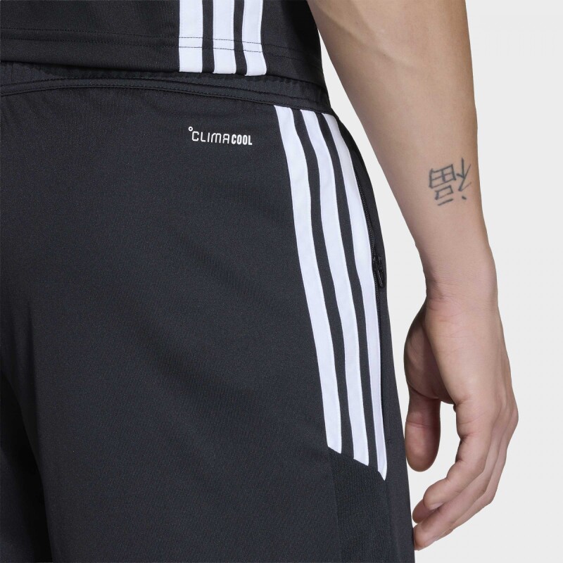 Shorts Adidas Tiro 26 Essentials Negro